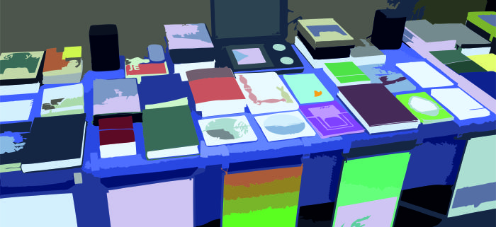 Koranverse am Büchertisch