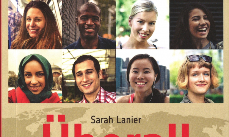 Überall zu Hause?! in Deutsch und Arabisch