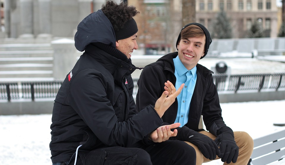 Abu Dawud im Gespräch mit Mahmud